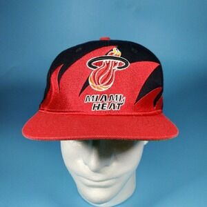 Mitchell & Ness‎ Hat Mens Adjustable Black Res Sharktooth Snapback Sportswear